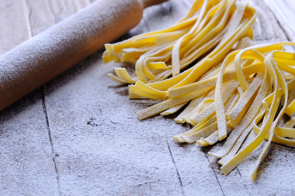 Tagliatelle that has been rolled and cut.