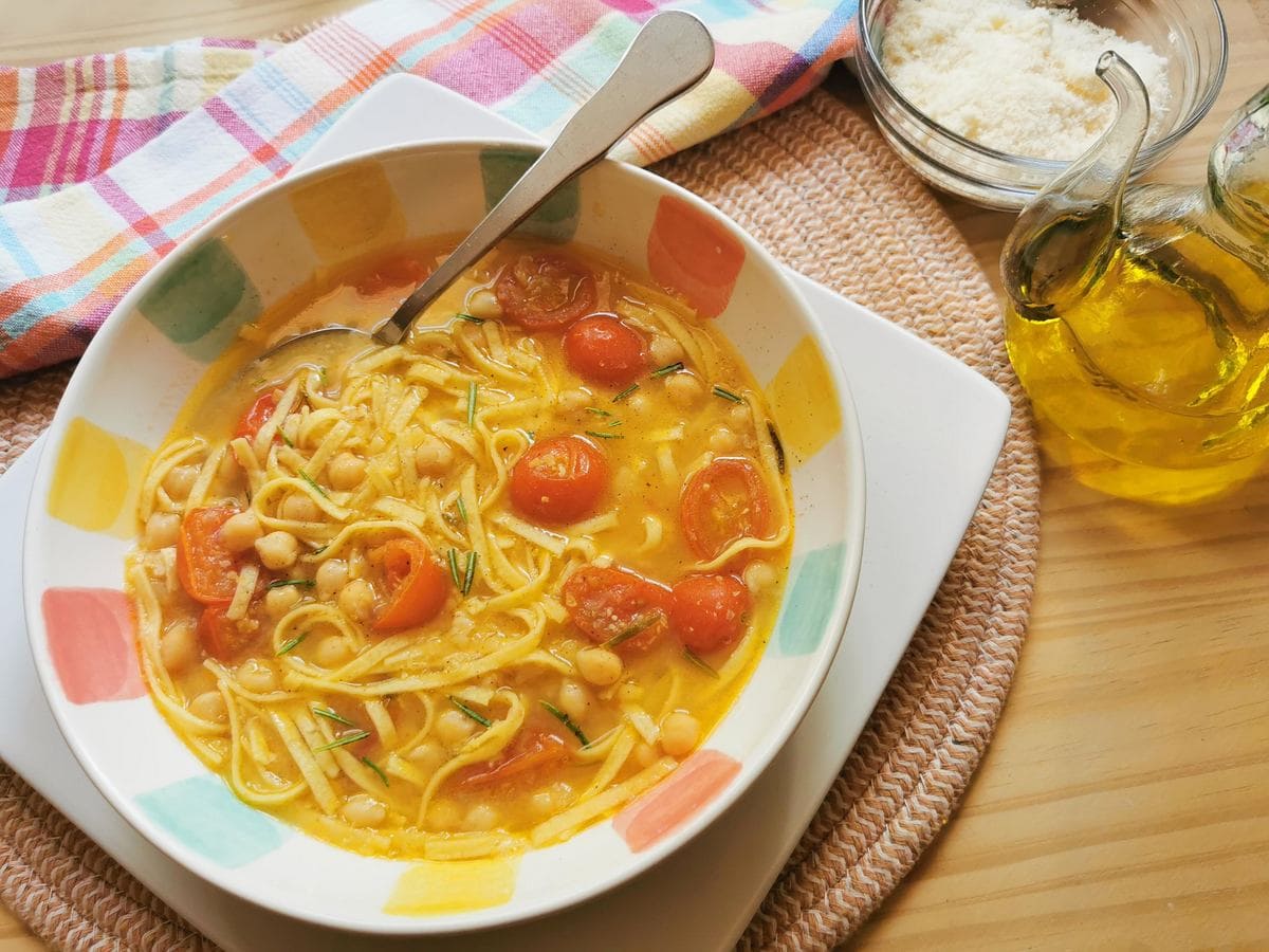 Traditional Tuscan chickpea and pasta soup.