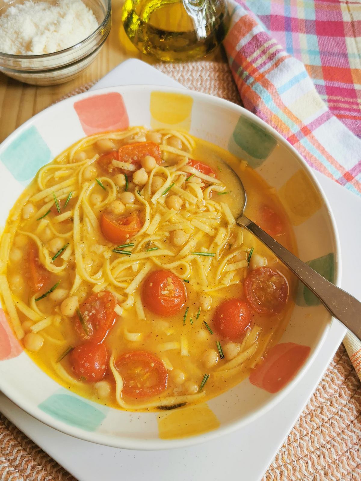Traditional Tuscan chickpea and pasta soup recipe.