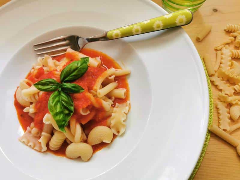 Tuscan pomarola tomato sauce with mixed pasta