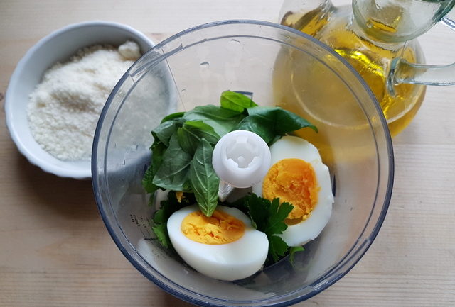 Tuscan pici pasta all'etrusca ingredients in blender