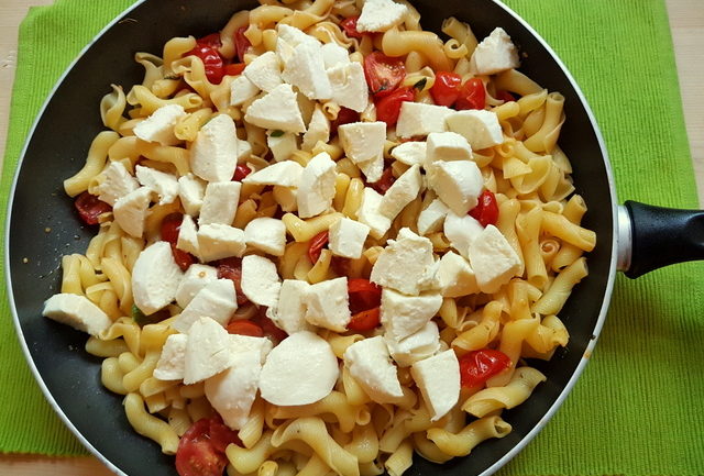 Warm Pasta Caprese with Torchio pasta