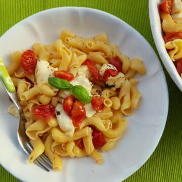 Warm Pasta Caprese with Torchio pasta