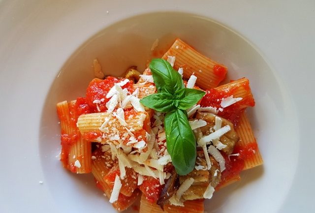 rigatoni alla Norma