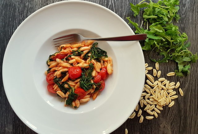 cavatelli pasta with rocket (arugula)