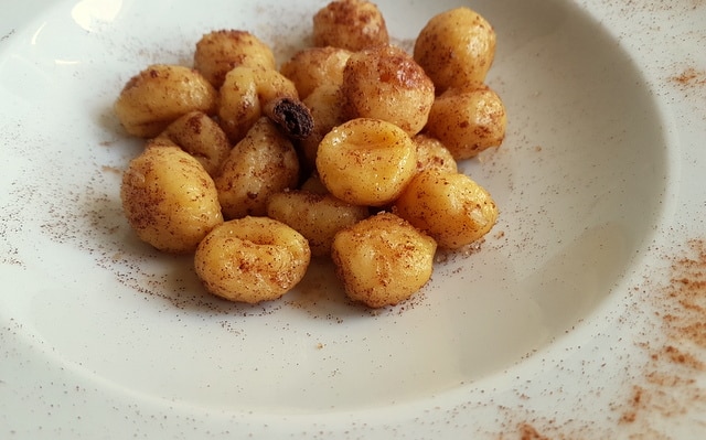 cinnamon butter gnocchi carnival recipe from Veneto 