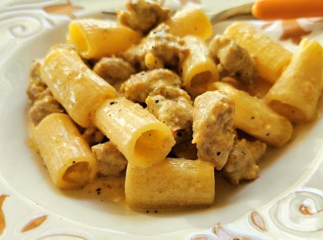 sausage and saffron pasta alla monzese