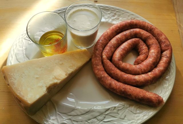 ingredientsfor pasta alla monzese on white plate