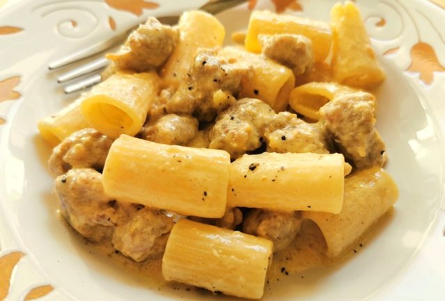 sausage and saffron pasta alla monzese