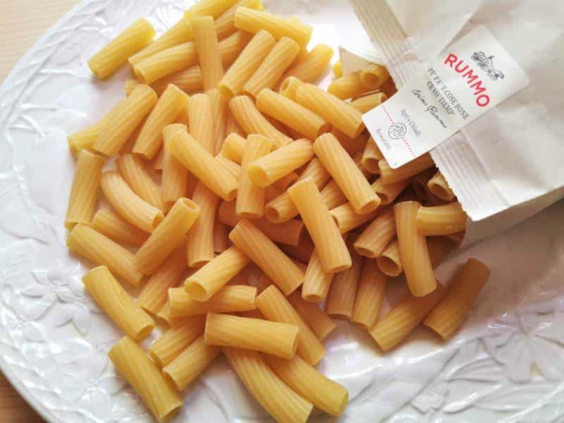 Dried elicoidali pasta from Rummo