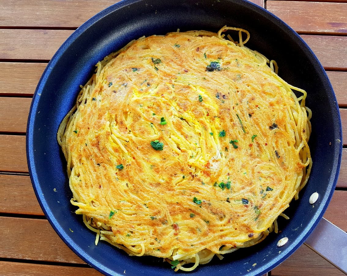 Vermicelli frittata from Basilicata in skillet.