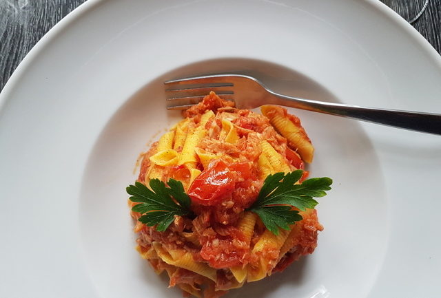 garganelli pasta with tuna Bolognese