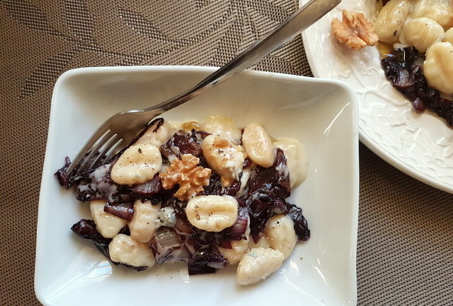 gnocchi Gorgonzola and radicchio 