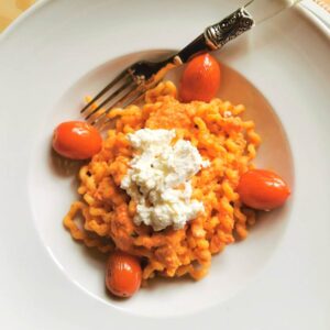 long fusilli pasta with pesto Calabrese