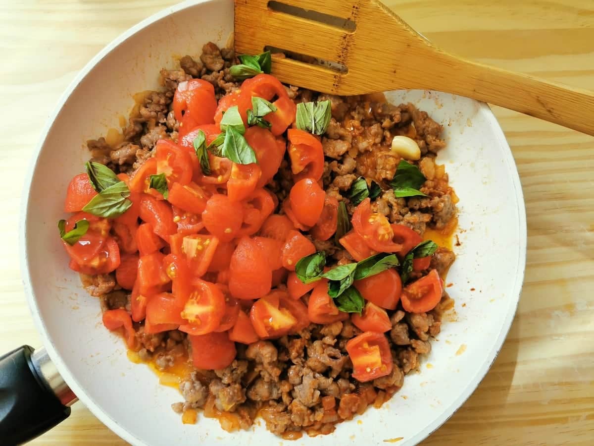 Sardinian Gnocchi-Malloreddus with sausage, tomatoes &amp; saffron. – The ...