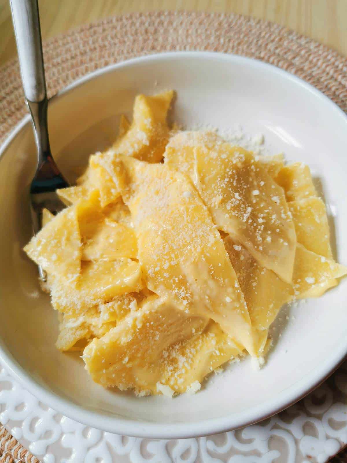 Maltagliati pasta with mascarpone.