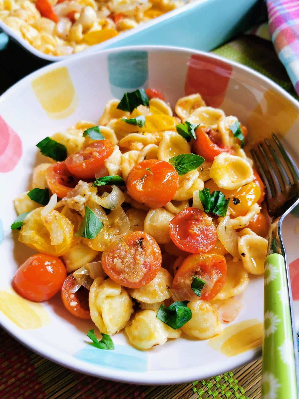 roasted cherry tomato pasta in a bowl