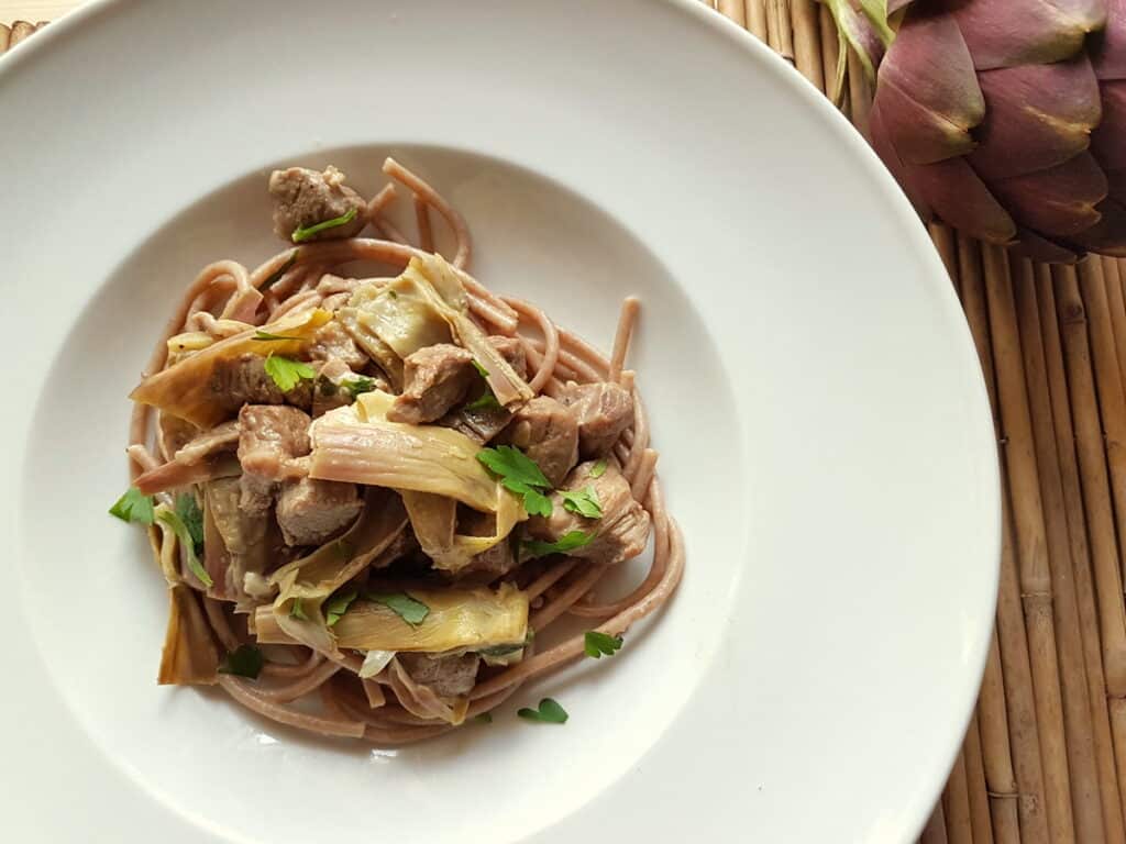 Pasta with lamb and artichokes