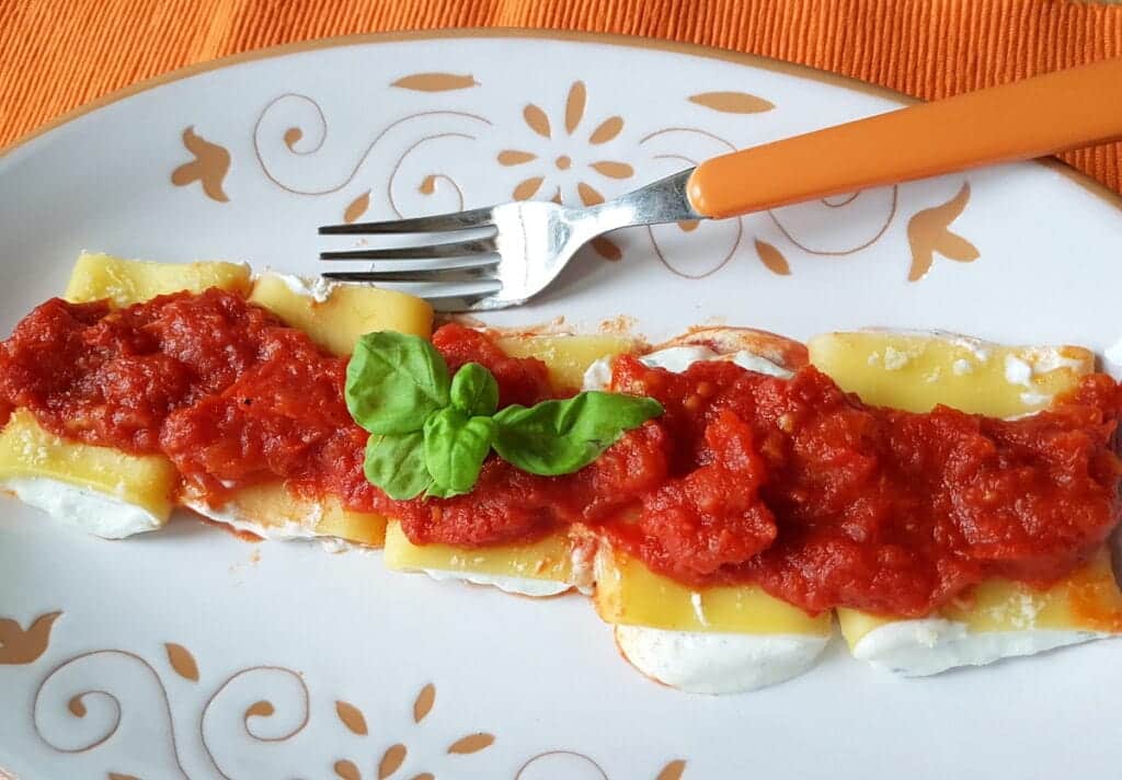 Ricotta and basil stuffed paccheri