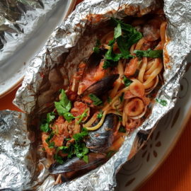 seafood linguine al cartoccio