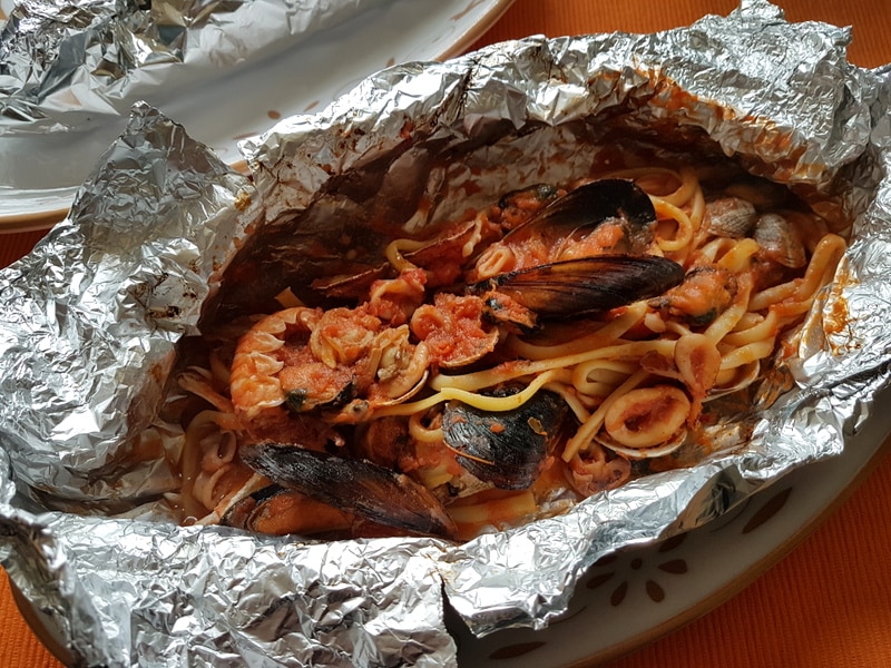 Seafood Linguine al Cartoccio (in foil)