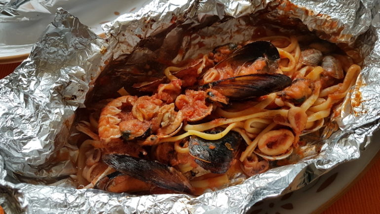 Seafood Linguine al Cartoccio (in foil) – The Pasta Project