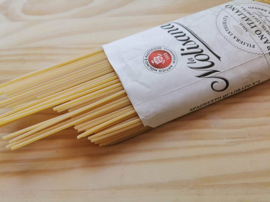 packet of square cut spaghetti from La Molisana