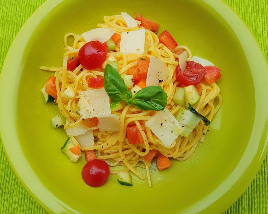 Vegetarian summer tagliolini from Bologna