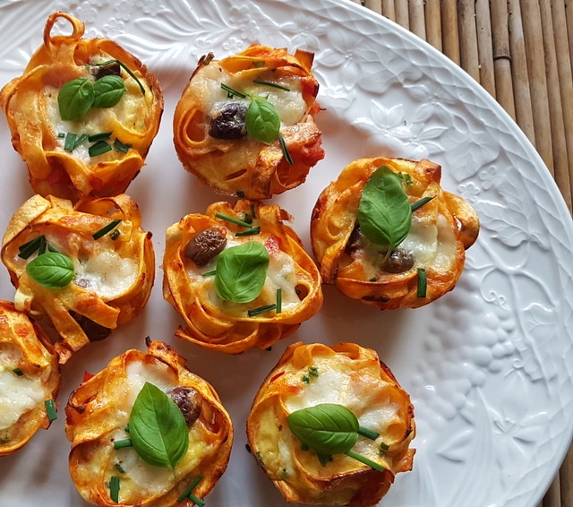Tagliatelle pasta muffin nests