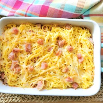 tagliolini au gratin with ham and cream