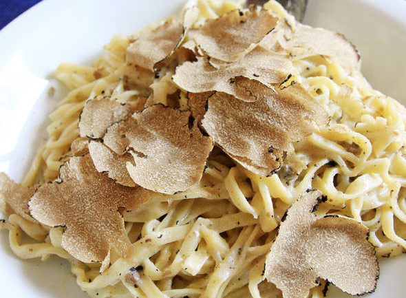 Tagliolini albesi with white truffles, Piedmont