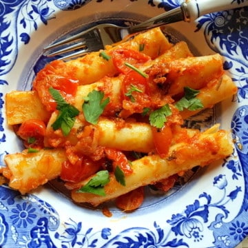 ziti pasta with Italian lardo